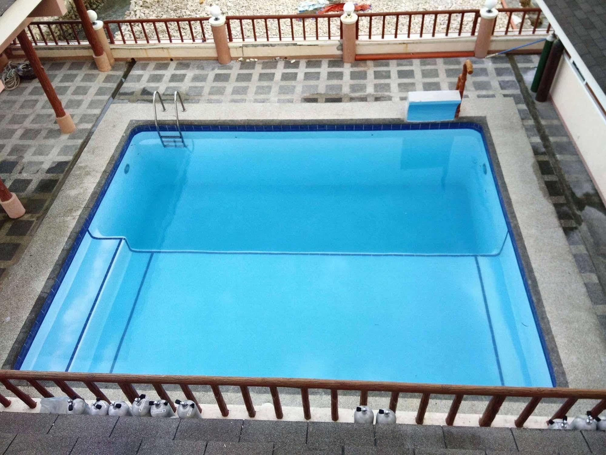 Punta House Hotell Lapu-Lapu City Exteriör bild